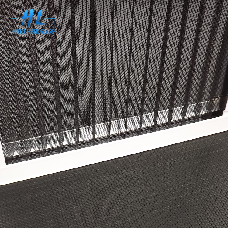 Grey color 2.2m wide 15mm polyester pleated folding screen