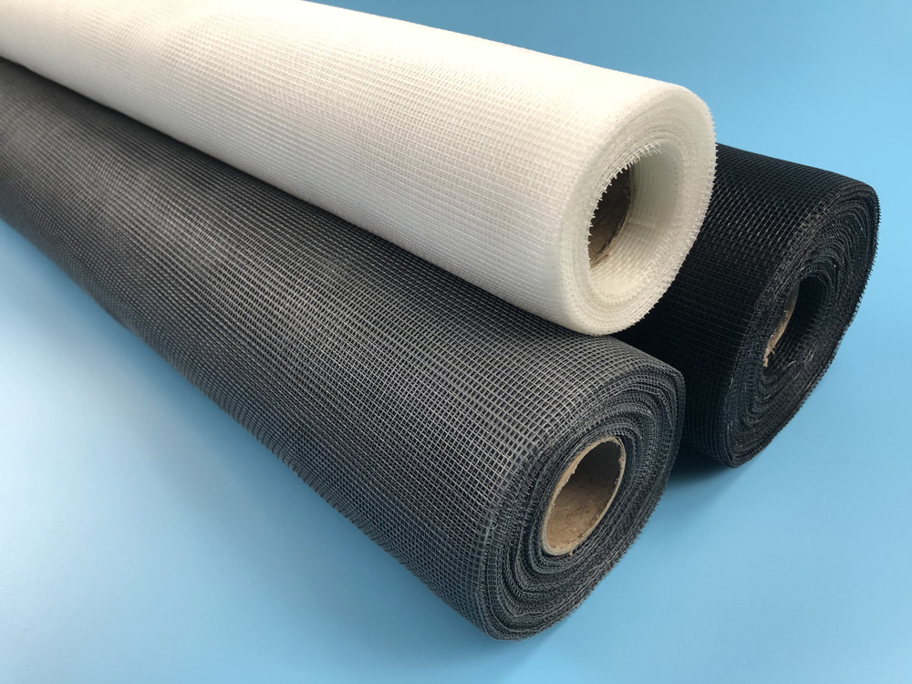 Grey 17x15 gmosuito PVC coated fiberglass net